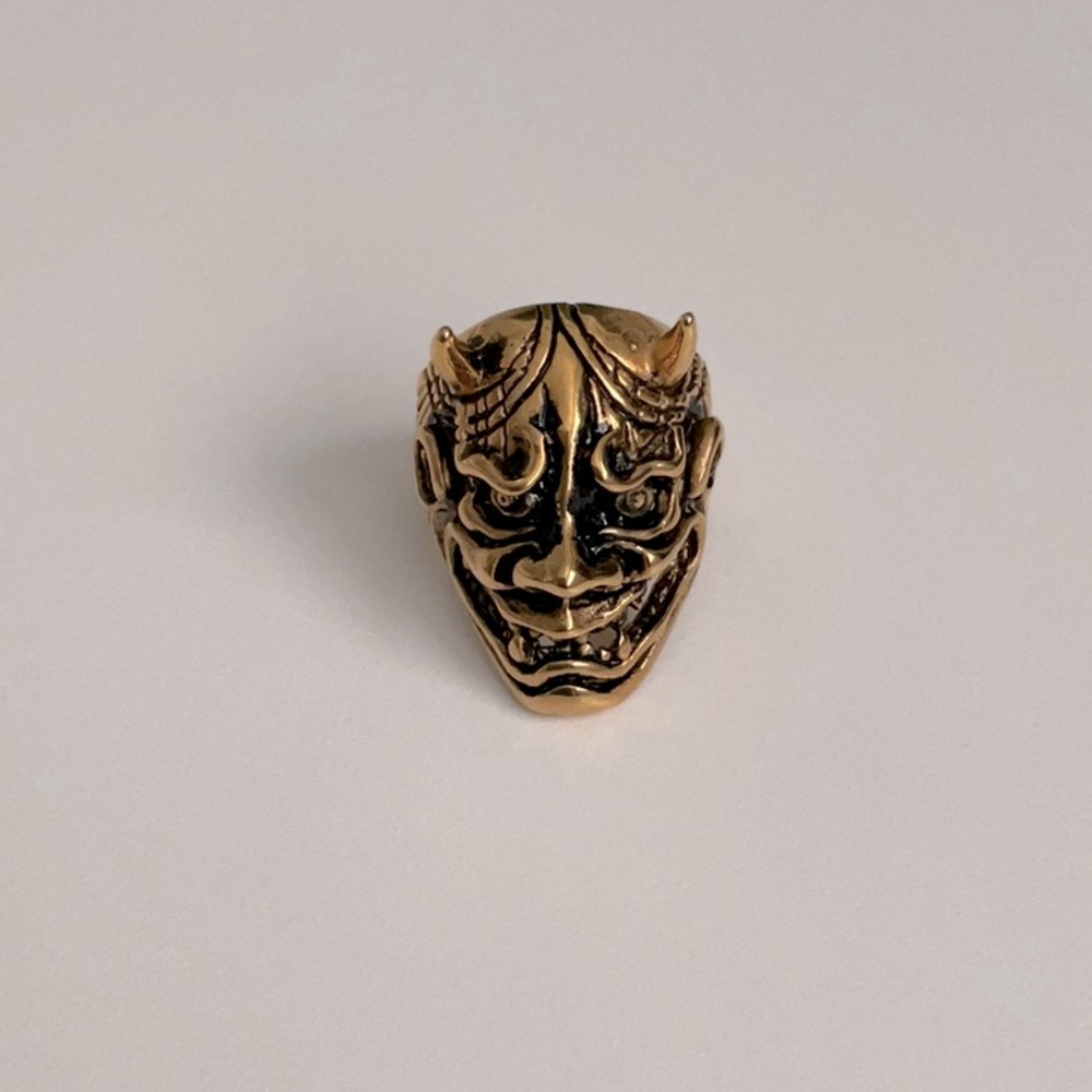 Men’s ring